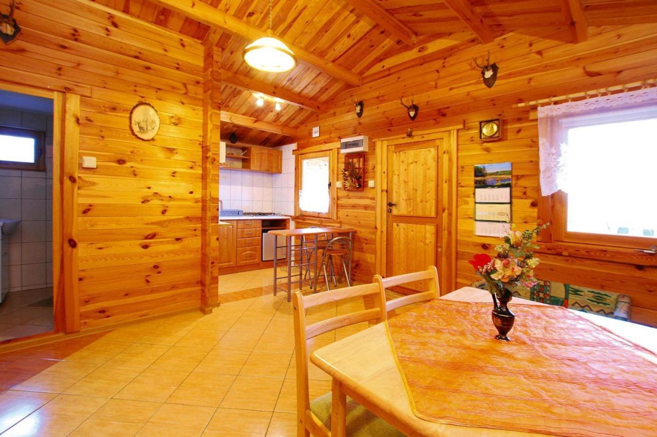 Holiday Home Close To The Lake Shore, Dabrowica Dabrowica  Bagian luar foto