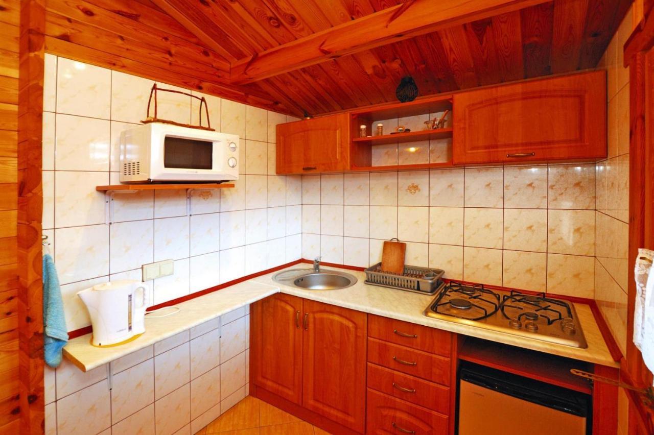 Holiday Home Close To The Lake Shore, Dabrowica Dabrowica  Bagian luar foto