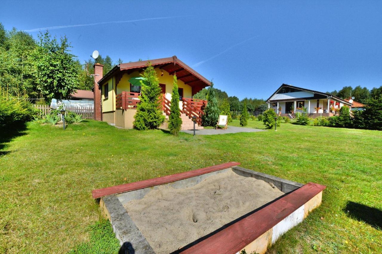 Holiday Home Close To The Lake Shore, Dabrowica Dabrowica  Bagian luar foto